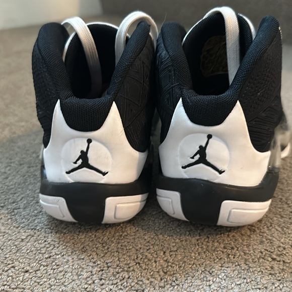 Jordan 38 GS Fundamental - Picture 2 of 4
